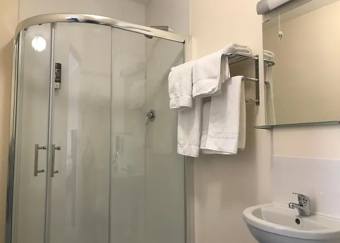 Lodge The At The Spout *